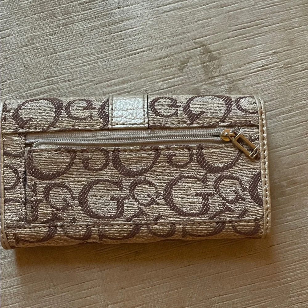 Guess Tan and Cream Monogram Wallet
